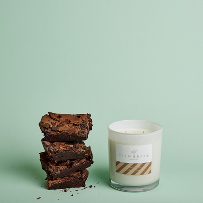 Chocolate Brownie <br> UNBOXED Standard Candle 420g